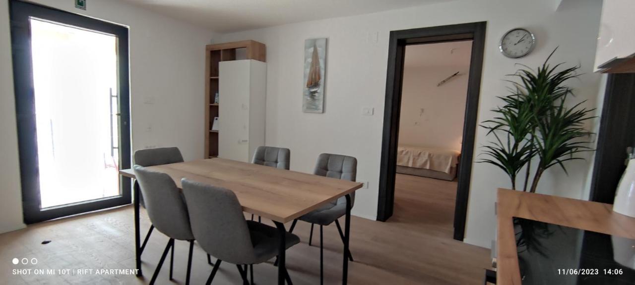 Rift Luxury Apartments Marusici  Exterior photo
